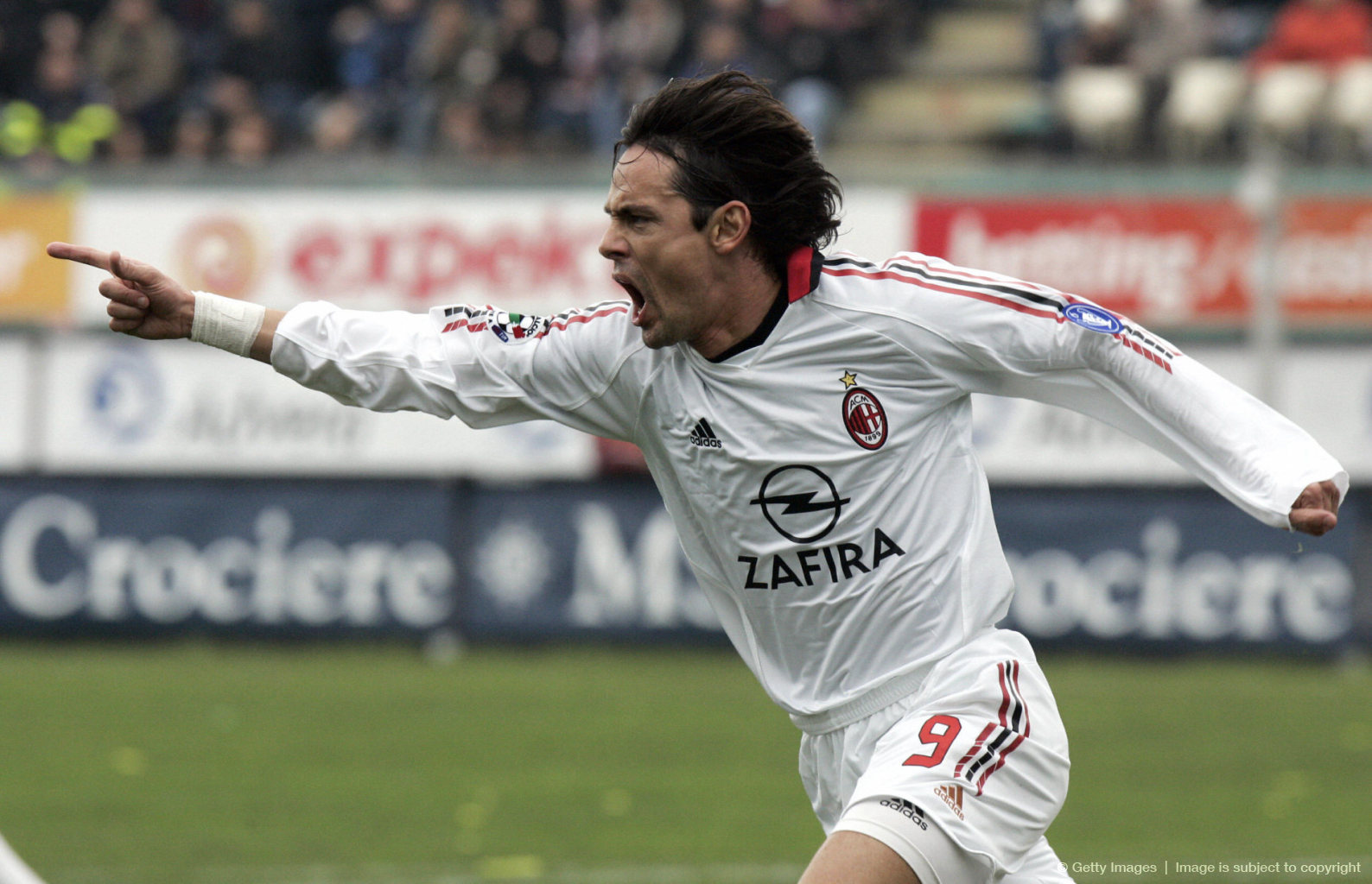 的球技和低 的球技和低