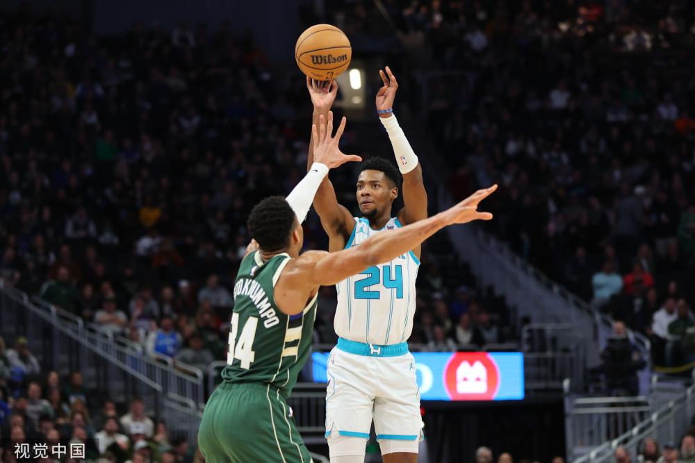 一名能够压 一名能够压