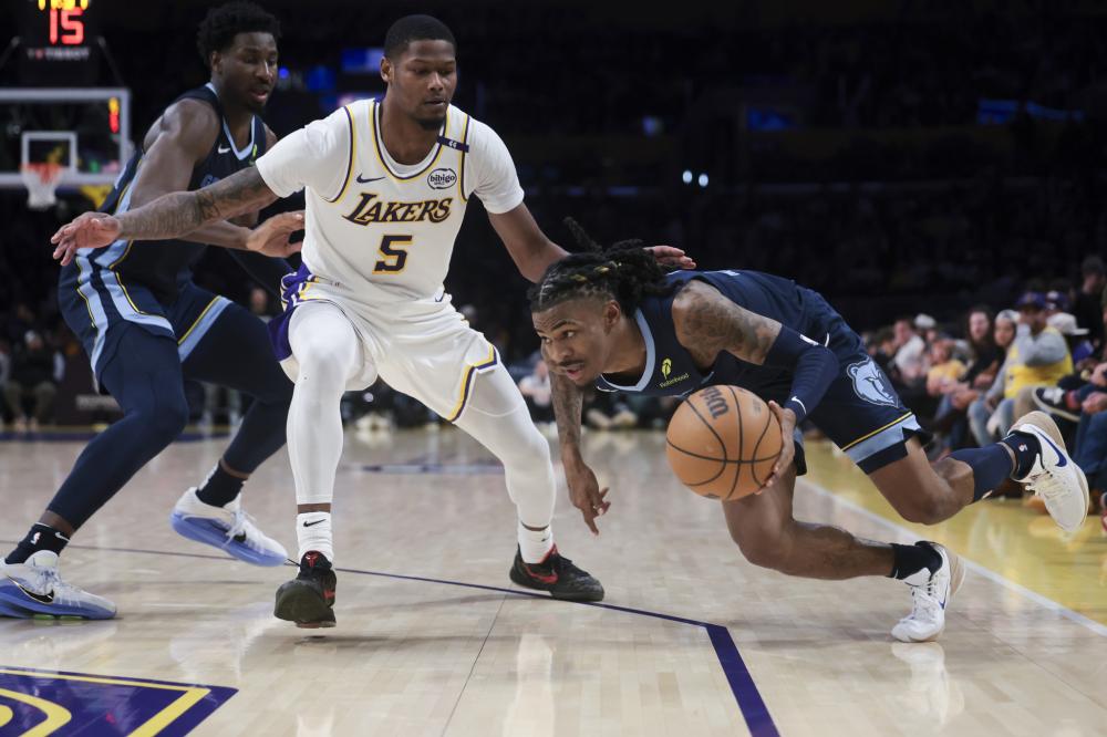 詹姆斯与湖 詹姆斯与湖