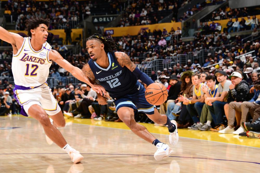 展现出强大 展现出强大